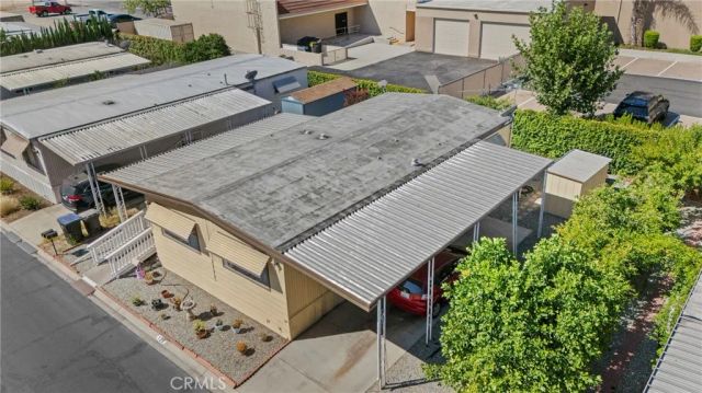 9391 California Ave 122, Riverside, CA 92503