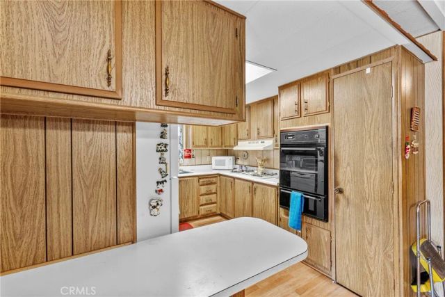9391 California Ave 122, Riverside, CA 92503