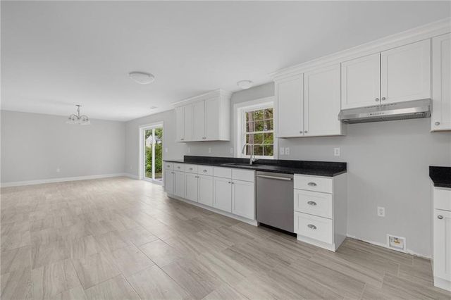 299 Palmer Avenue, Warwick, RI 02889