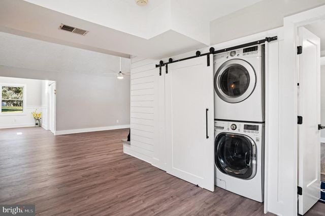 123 LONG POINT RD, Stevensville, MD 21666