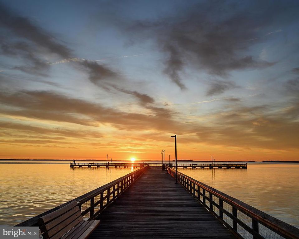 123 LONG POINT RD, Stevensville, MD 21666