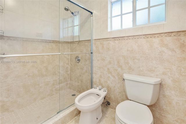 1333 SW 16th St, Miami, FL 33145