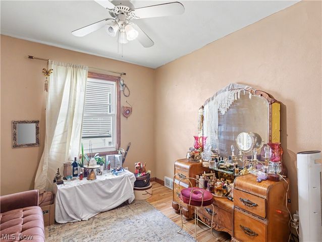 488 Massillon Road, Akron, OH 44306