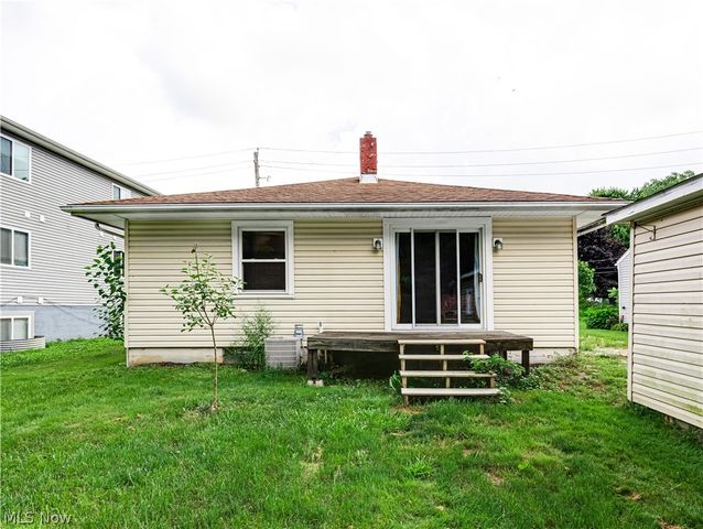 488 Massillon Road, Akron, OH 44306