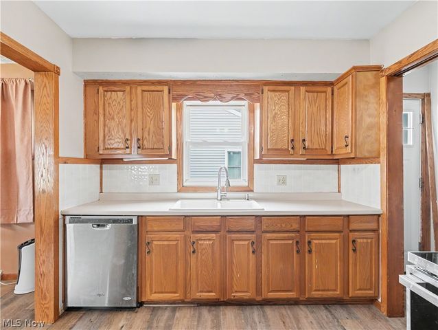488 Massillon Road, Akron, OH 44306