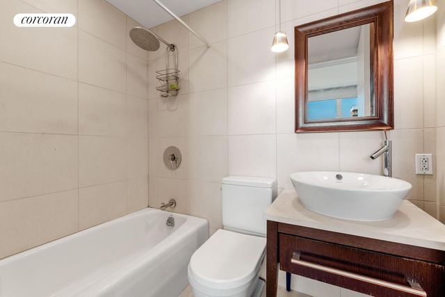 340 E 23rd St Ph PH3C, New York City, NY 10010