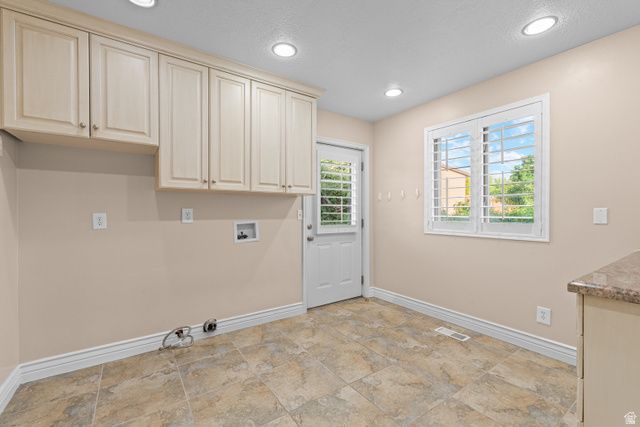 1647 W 1410 N, Farmington, UT 84025