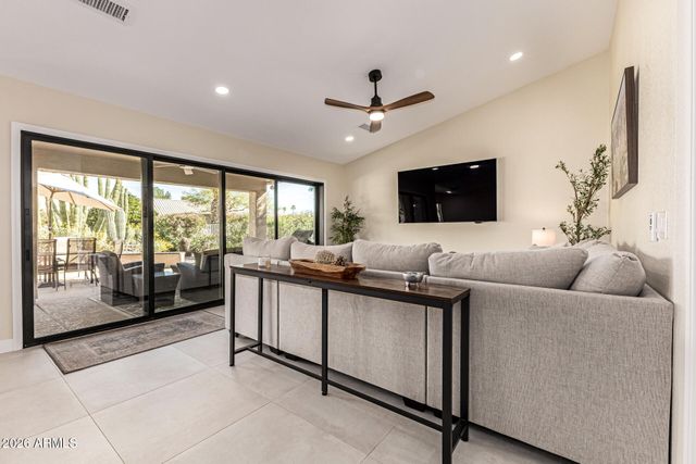 9038 E STONEY VISTA Drive, Sun Lakes, AZ 85248