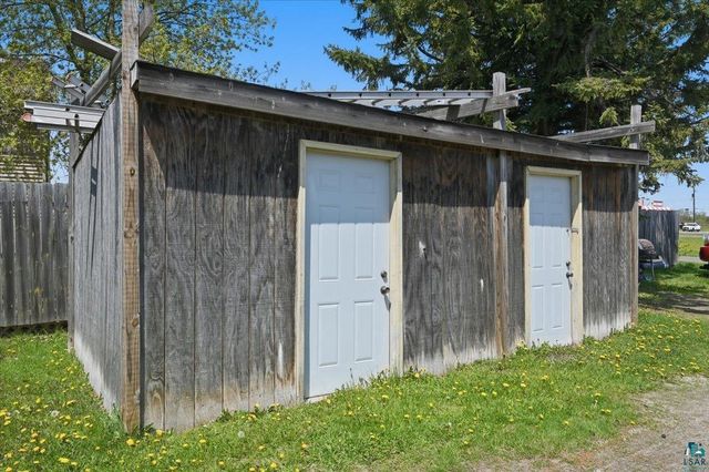 2811 E 3rd St, Superior, WI 54880