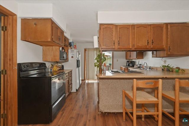 2811 E 3rd St, Superior, WI 54880