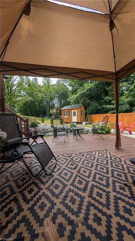 1126 Briggstown Road, Lexington, NC 27292