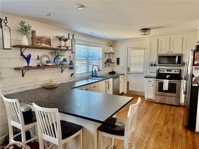 1126 Briggstown Road, Lexington, NC 27292