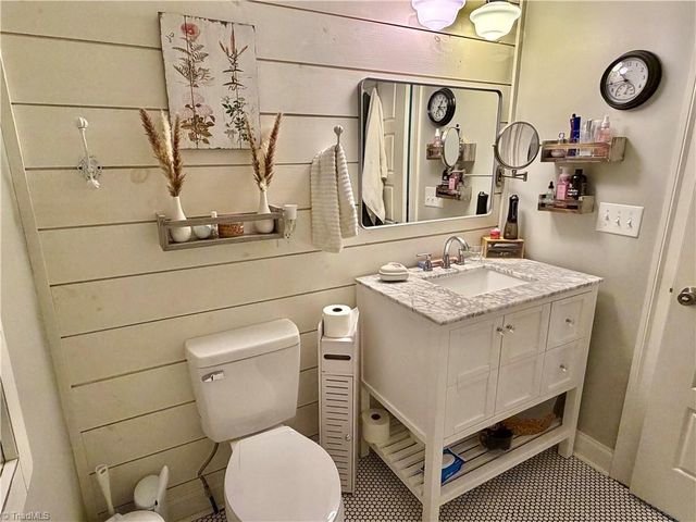 1126 Briggstown Road, Lexington, NC 27292