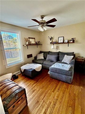 1126 Briggstown Road, Lexington, NC 27292