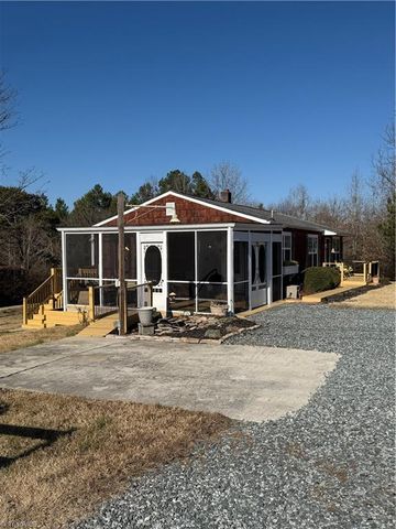 1126 Briggstown Road, Lexington, NC 27292