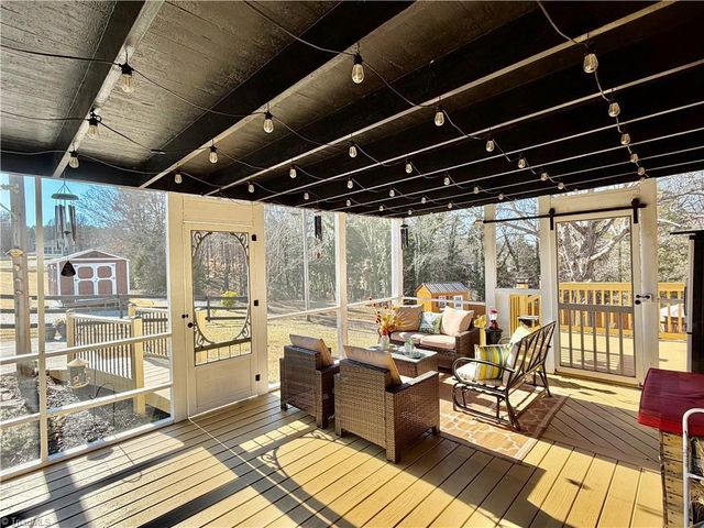 1126 Briggstown Road, Lexington, NC 27292