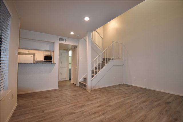 9170 Forest Lane 112, Dallas, TX 75243