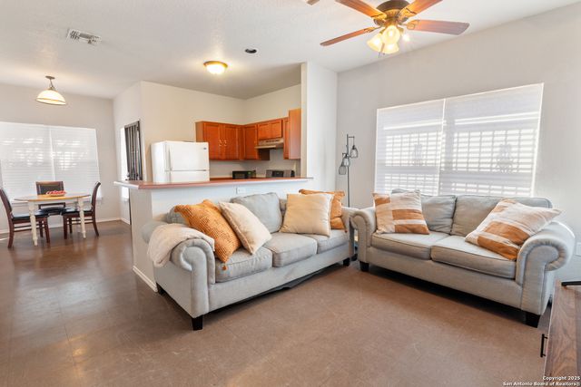 602 Chihuahua St, San Antonio, TX 78207