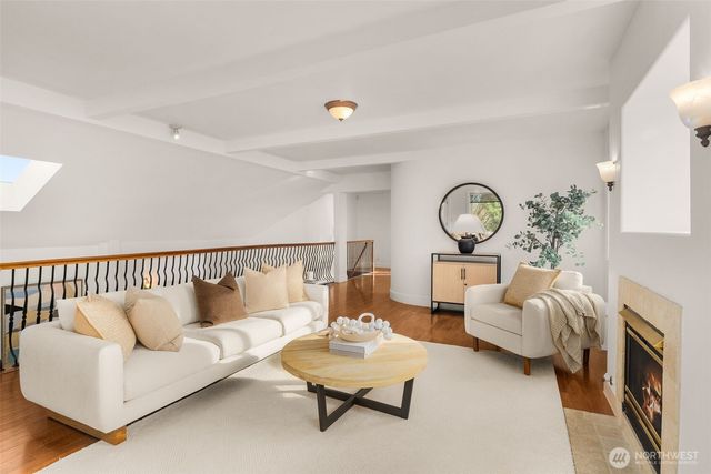 1545 3rd ST, Kirkland, WA 98033