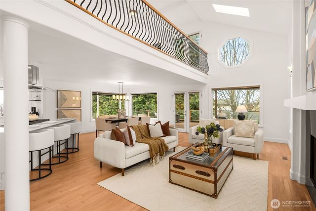 1545 3rd ST, Kirkland, WA 98033