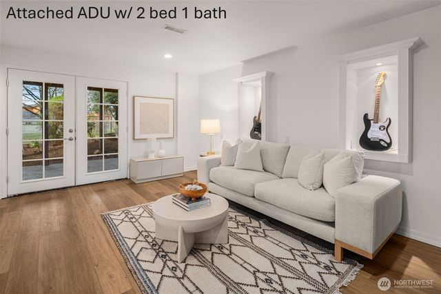 1545 3rd ST, Kirkland, WA 98033