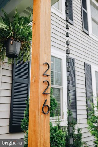 226 LOGHES DR, Manheim, PA 17545