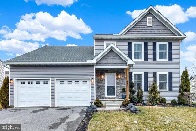 226 LOGHES DR, Manheim, PA 17545