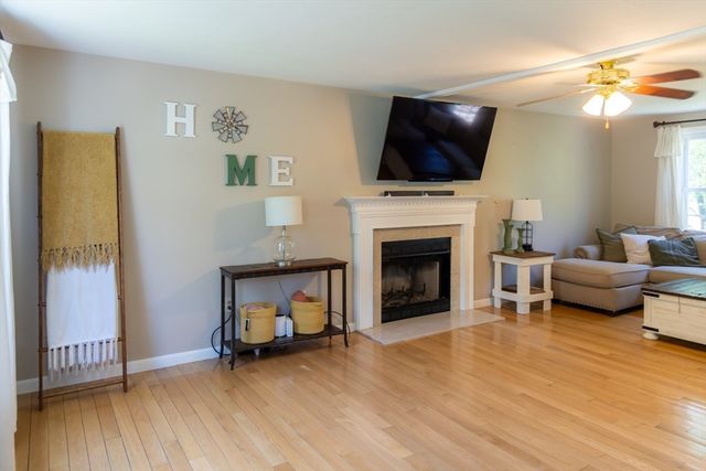 40 Idora Ave, Haverhill, MA 01832