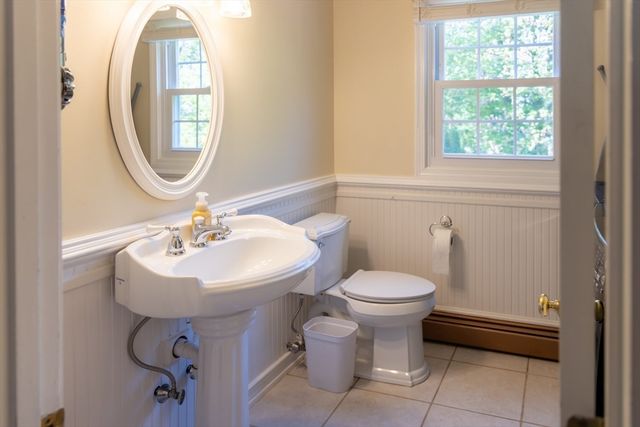 40 Idora Ave, Haverhill, MA 01832