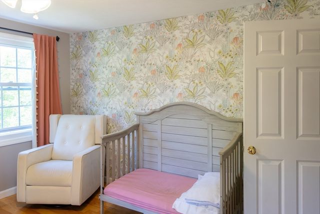 40 Idora Ave, Haverhill, MA 01832