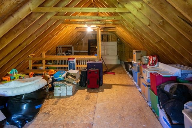 40 Idora Ave, Haverhill, MA 01832