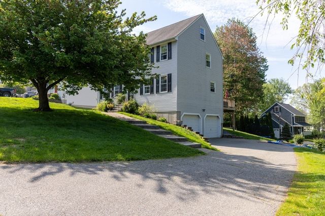 40 Idora Ave, Haverhill, MA 01832