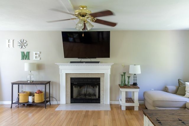 40 Idora Ave, Haverhill, MA 01832