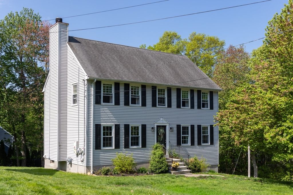 40 Idora Ave, Haverhill, MA 01832