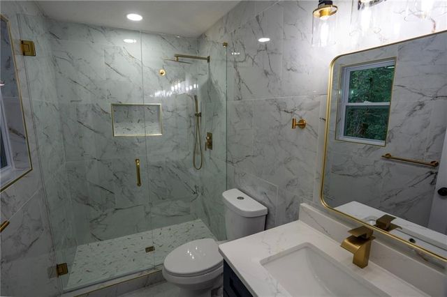 4318 Buckingham Place, Duluth, GA 30096