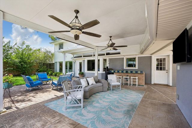 10730 Cedar Creek Drive, Houston, TX 77042