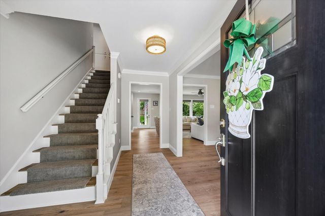 10730 Cedar Creek Drive, Houston, TX 77042