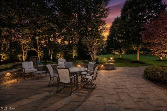 3740 Winterberry Drive, Akron, OH 44333
