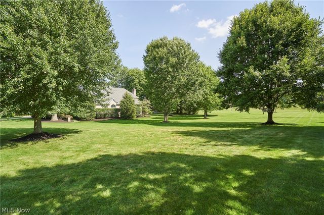 3740 Winterberry Drive, Akron, OH 44333