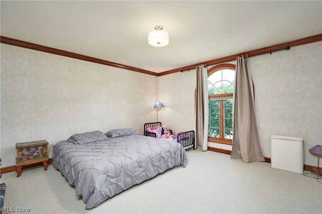 3740 Winterberry Drive, Akron, OH 44333