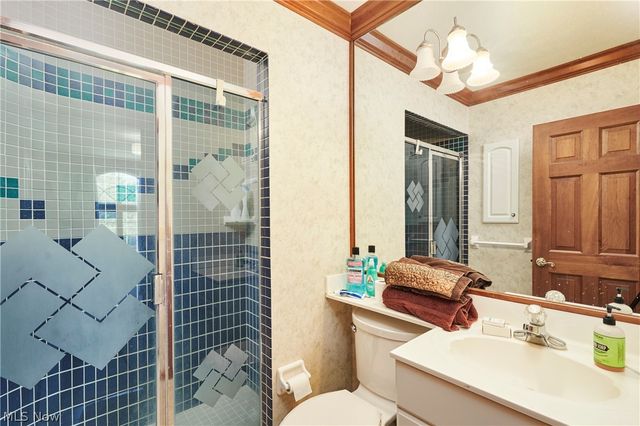 3740 Winterberry Drive, Akron, OH 44333