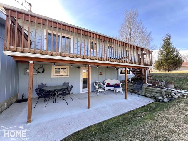 1860 S M-52 Highway, Owosso Twp, MI 48867