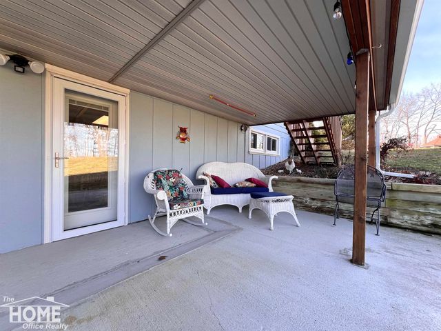 1860 S M-52 Highway, Owosso Twp, MI 48867