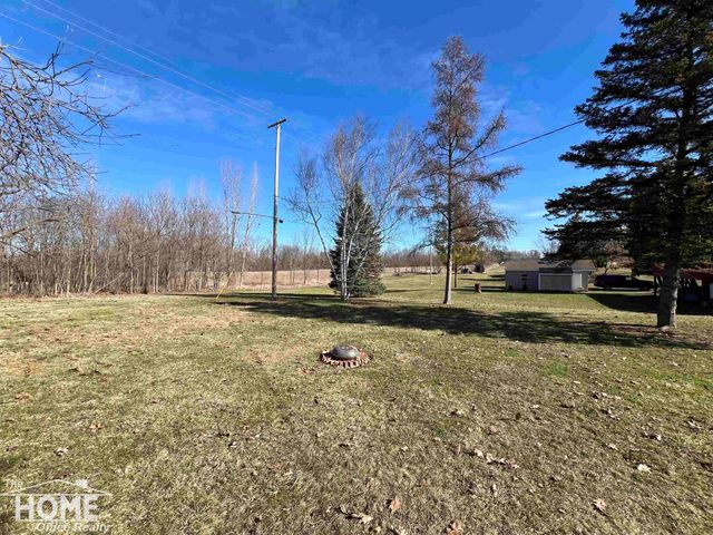 1860 S M-52 Highway, Owosso Twp, MI 48867