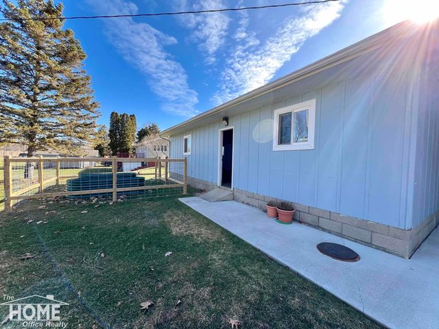 1860 S M-52 Highway, Owosso Twp, MI 48867