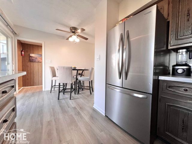 1860 S M-52 Highway, Owosso Twp, MI 48867