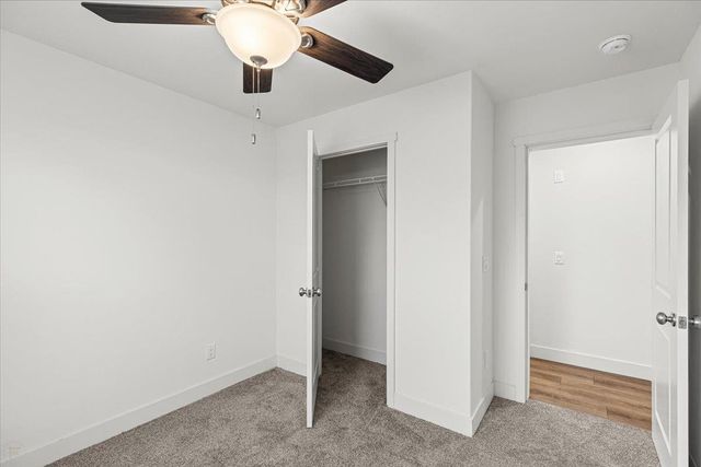 2128 Barrington Ln, Modesto, CA 95350