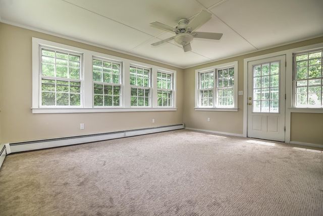 14 Centerville Drive, Salem, NH 03079