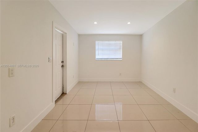 10710 SW 43rd Ln 1, Miami, FL 33165