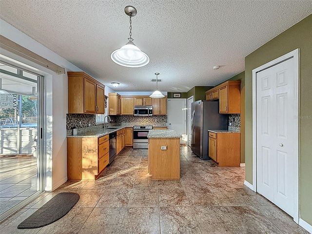 3181 DELTONA BOULEVARD, Spring Hill, FL 34606